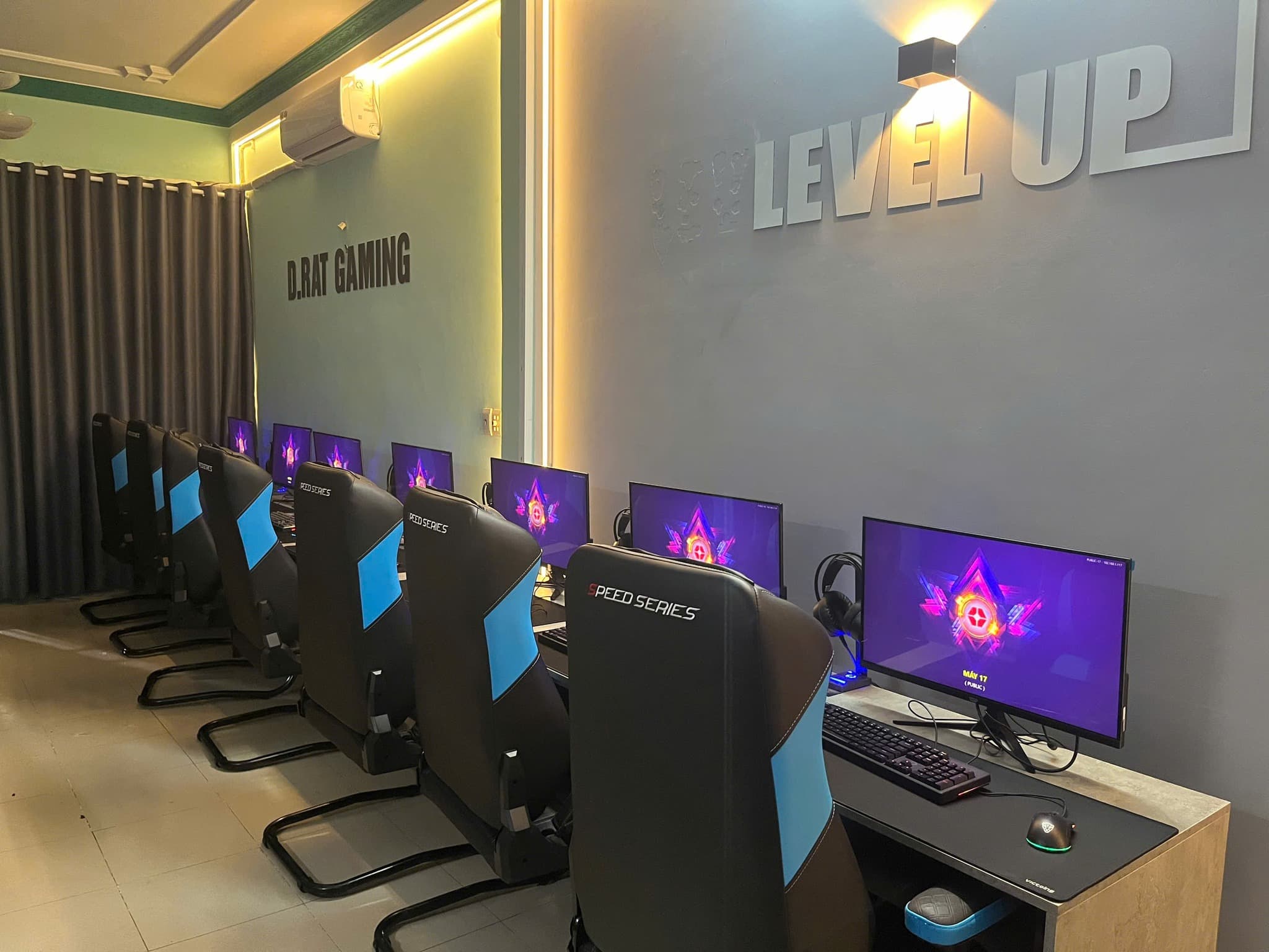 Public Zone tại D.RAT Gaming